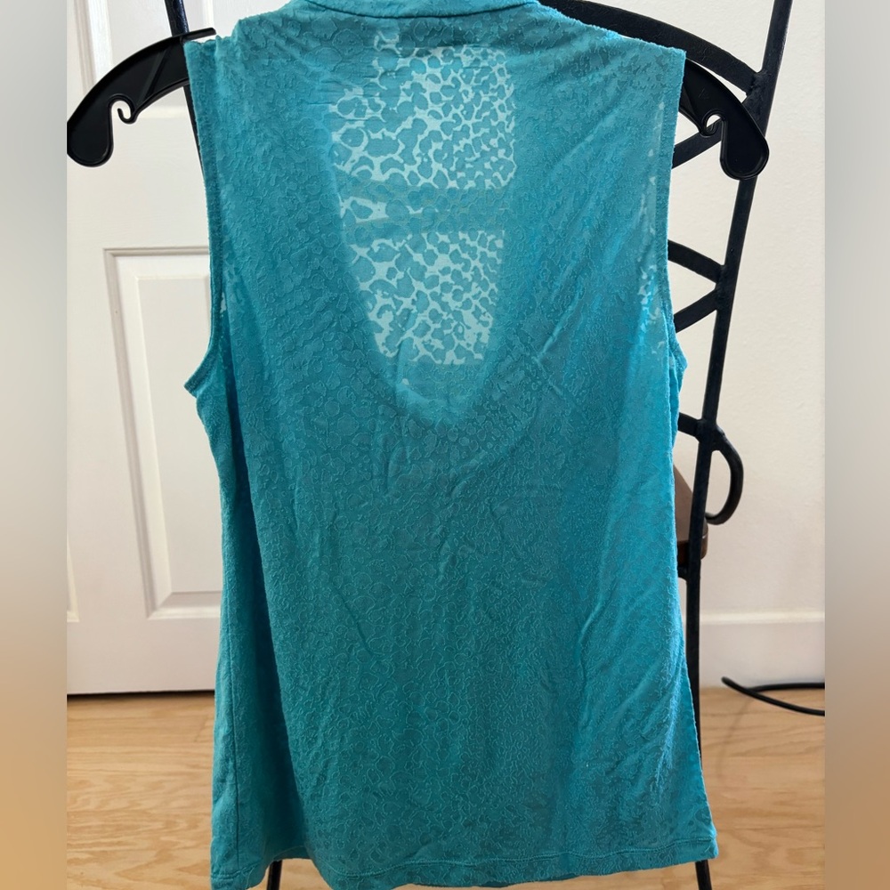 New York & Company Tral Sleeveless Cowl Neck Tank - Picture 2 of 3